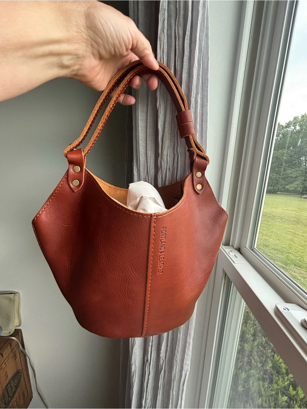 PLG Small Kangaroo in Chestnut - Picture 1 of 7